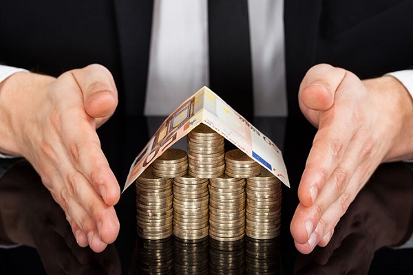 美国通胀预期回落提振黄金市场 多种贵金属创历史新高