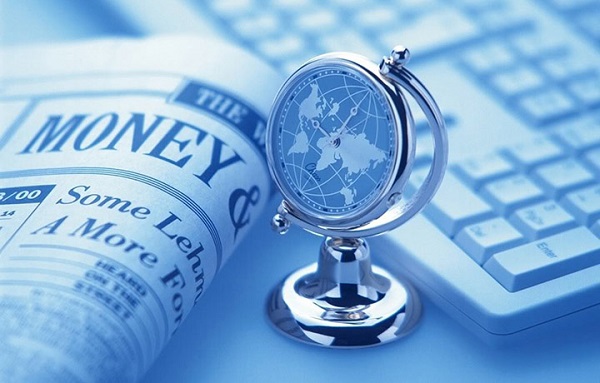 美联储降息预期与美委冲突推高金价，黄金市场前景分析