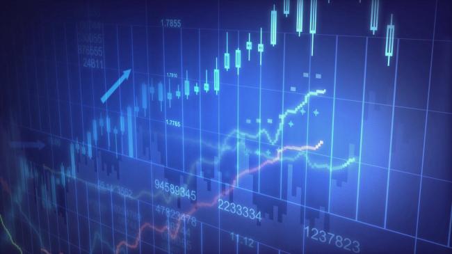 黄金价格震荡：就业数据与美联储政策博弈