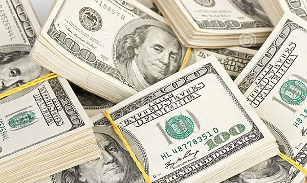 金价震荡显韧性：美国CPI数据掀避险资产博弈